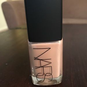 NARS sheer glow foundation VALLAURIS medium 1.5
